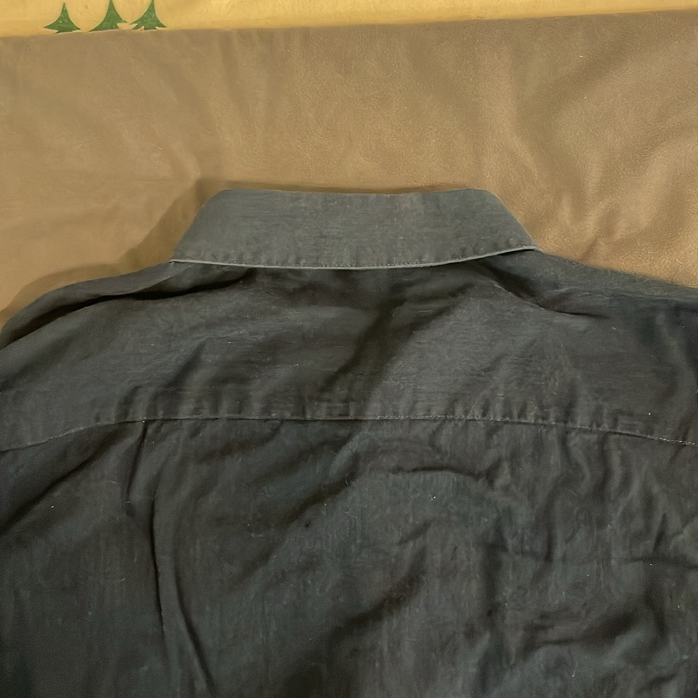 Calvin Klein Button Up - Picture 3 of 3